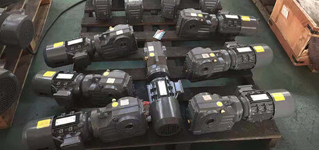 齒輪減速電機(jī)多少錢 斜齒輪減速機(jī)