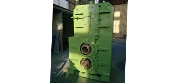 冶金齒輪減速機(jī)，軋機(jī)減速機(jī)，非標(biāo)齒輪減速機(jī)