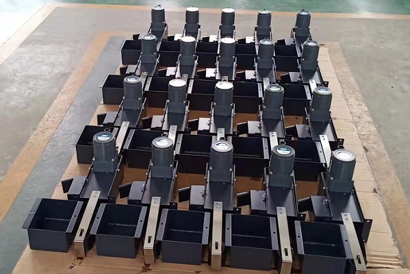 油水分離器上用的微型電機(jī) .jpg 油水分離器上用的微型電機(jī) .jpg