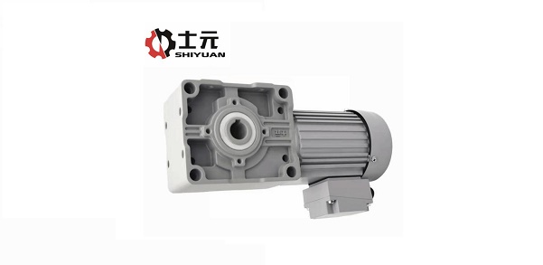 士元直角軸齒輪減速機(jī)，船舶設(shè)備，減速機(jī)廠家